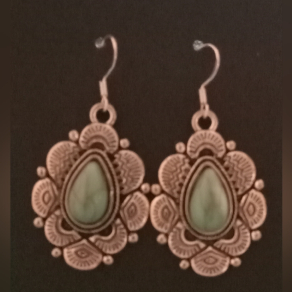 Bohemian Style Teardrop Earrings - Picture 1 of 1